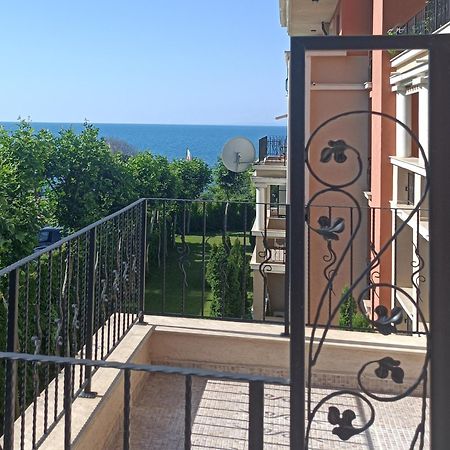 Prestige Fort Beach - Premium Apartments Sveti Vlas Bagian luar foto