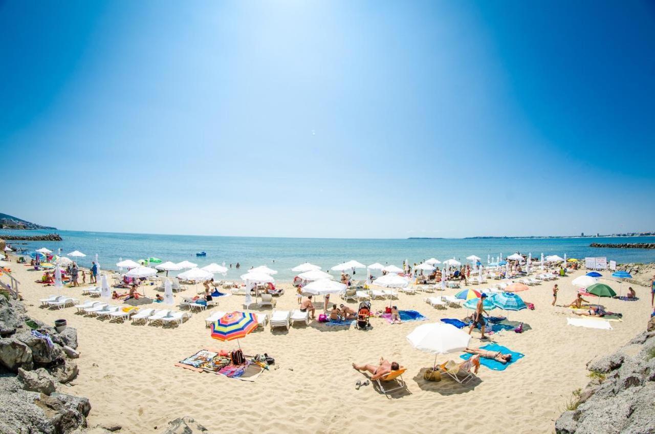 Prestige Fort Beach - Premium Apartments Sveti Vlas Bagian luar foto