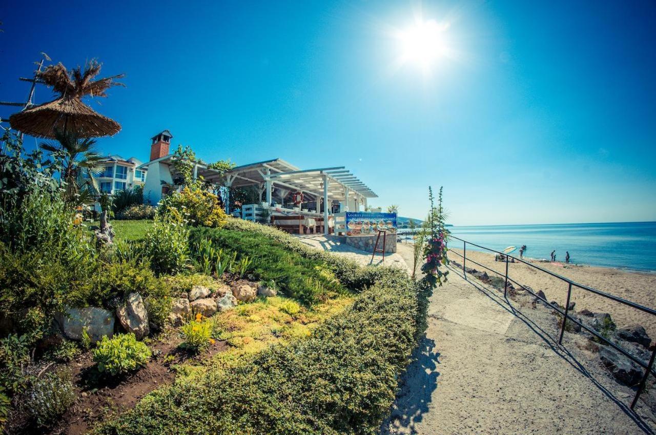 Prestige Fort Beach - Premium Apartments Sveti Vlas Bagian luar foto
